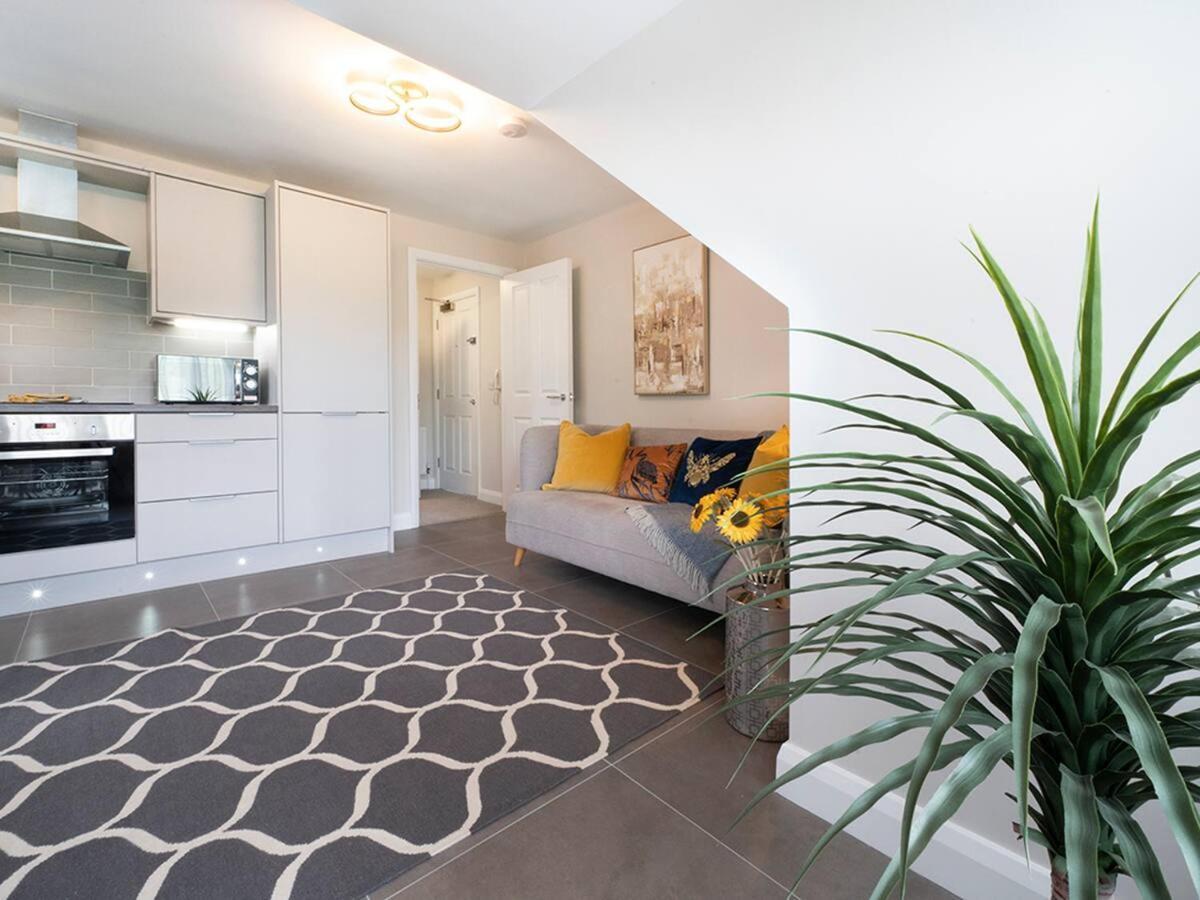 Apartamento Stunning Free Parking Great Location
